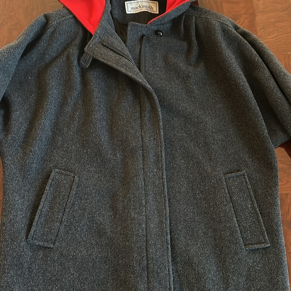 Mackintosh *Vintage* Women’s Wool Hooded Coat - Picture 7 of 16